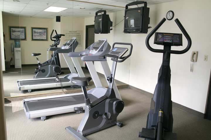 Hampton Inn Staunton Facilities photo